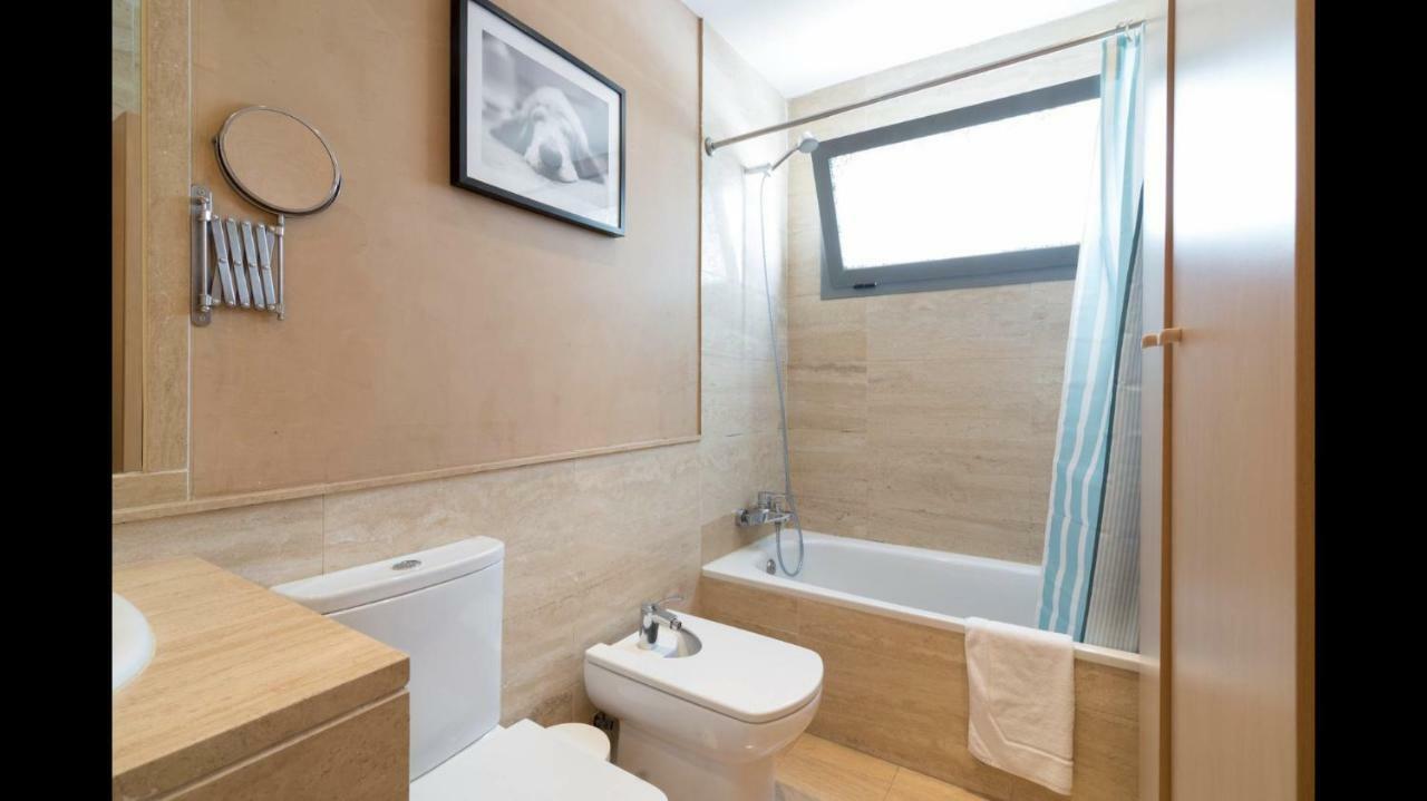 Apartamento Playa Y Piscina 1-2 Personas マラガ エクステリア 写真